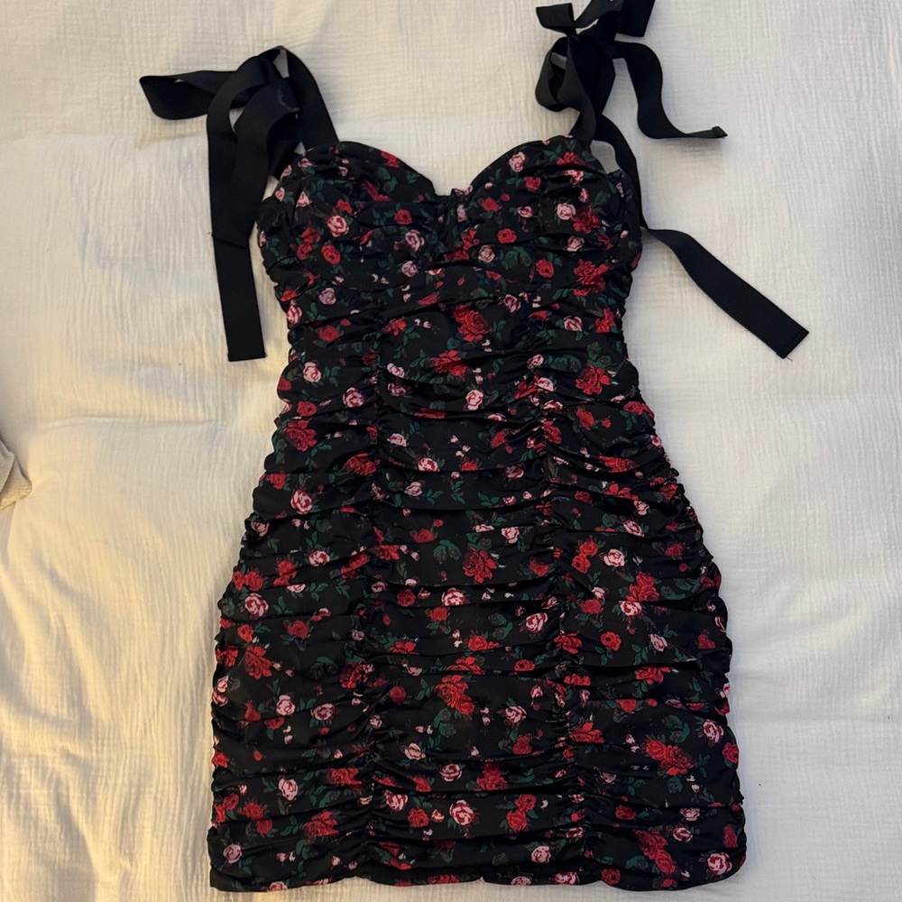 Fashion Nova Floral Black and Red Ruched Dress
